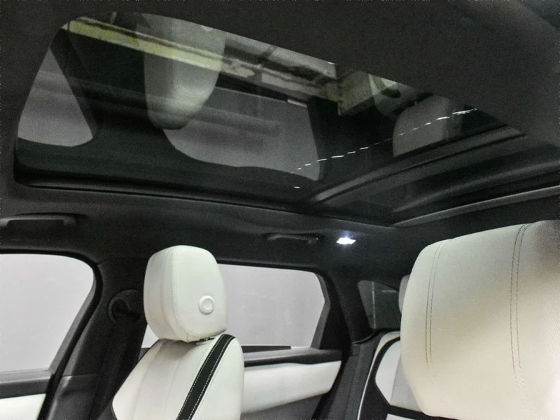 Land Rover Range Rover Velar * S R Dynamic * CARFAX * ЦЕНА ДО БГ, снимка 15 - Автомобили и джипове - 53210008