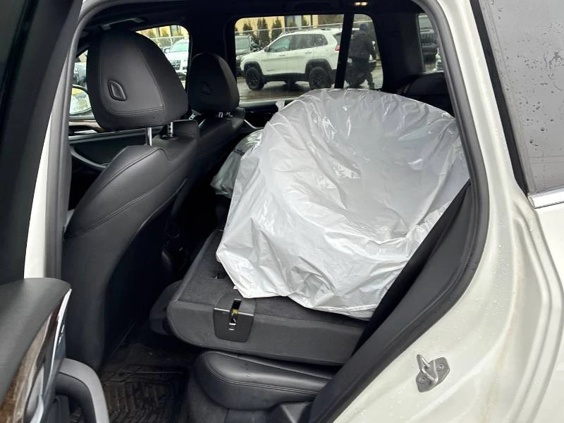 BMW X3 xDrive30i * CARFAX* ДВА КЛЮЧА * ВТОРИ ЧИФТ ГУМИ, снимка 7 - Автомобили и джипове - 54094334