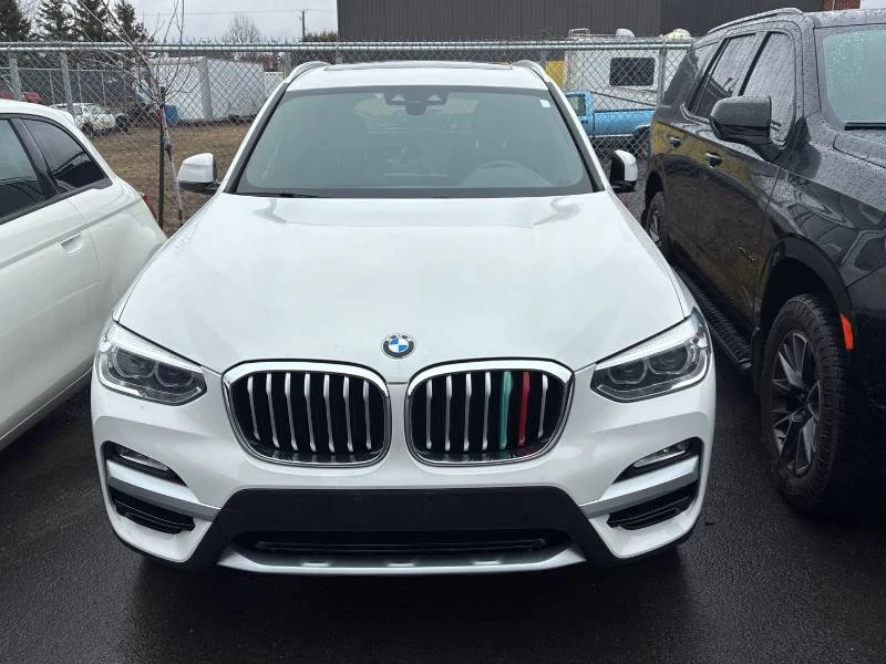 BMW X3 xDrive30i * CARFAX* ДВА КЛЮЧА * ВТОРИ ЧИФТ ГУМИ, снимка 2 - Автомобили и джипове - 54094334