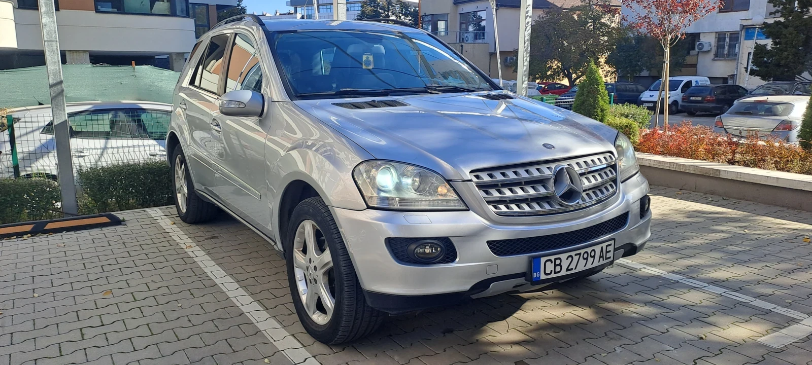 Mercedes-Benz ML 320  - изображение 9