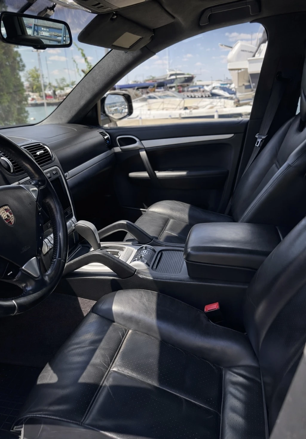 Porsche Cayenne V8* TURBO* PANO* PDCC* теглич* CarPlay* Bose, снимка 15 - Автомобили и джипове - 53908599