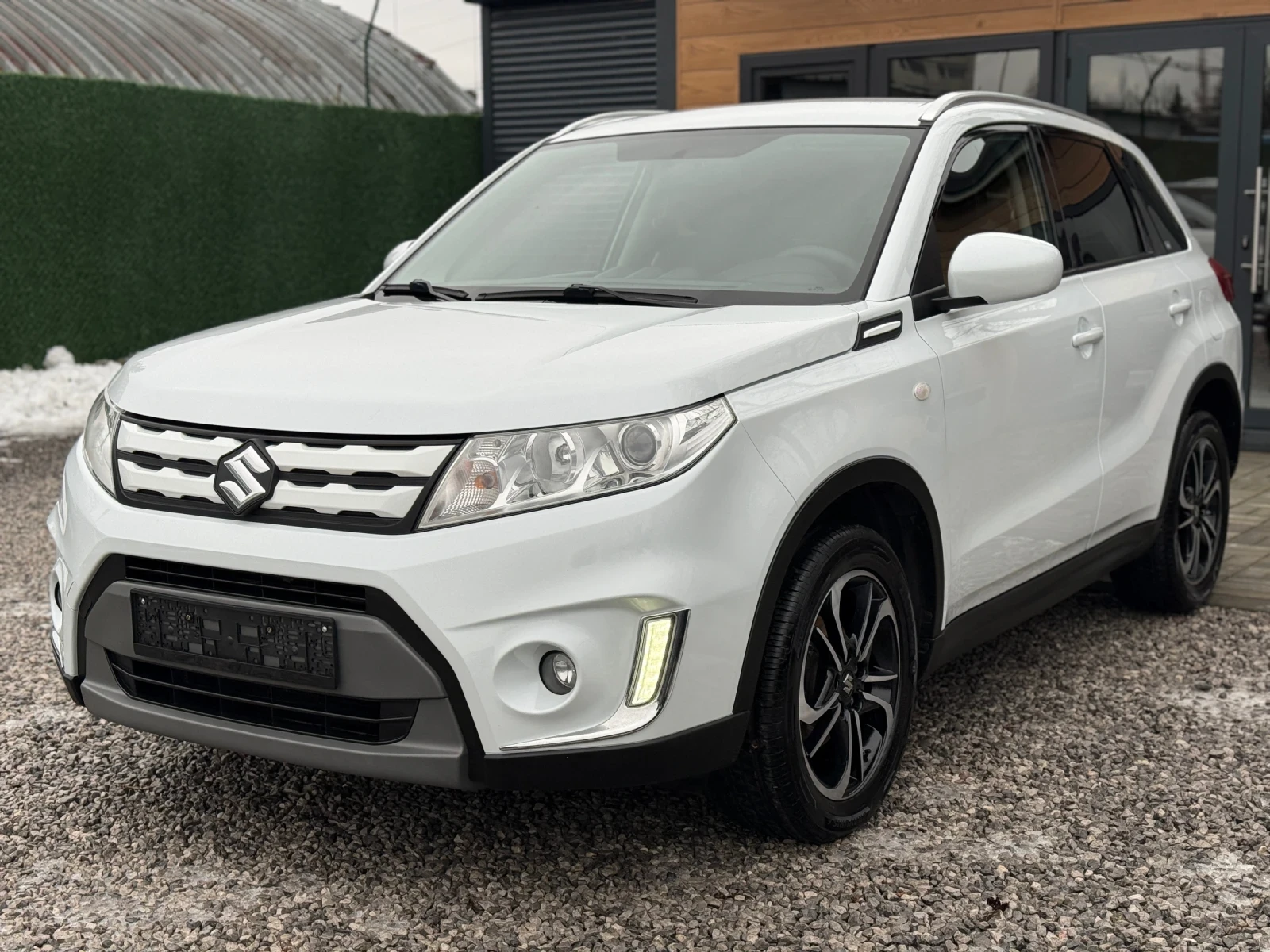 Suzuki Vitara 1.6i/120hp/Sound Booster/������� �� �������/���� | Mobile.bg � ����������� 1