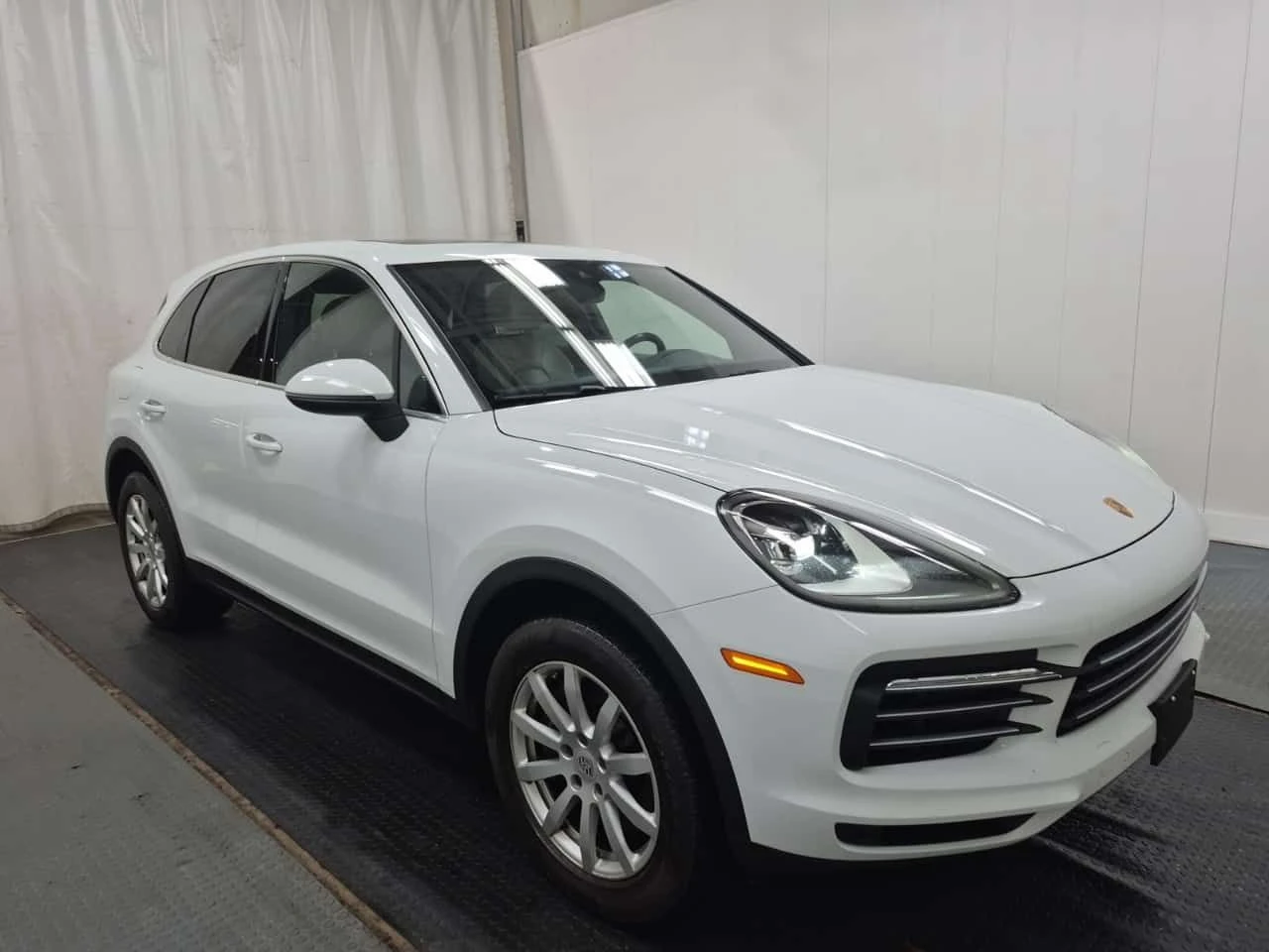 Porsche Cayenne | 2 �����| ��������| AWD | CARFAX  | Mobile.bg � ����������� 2