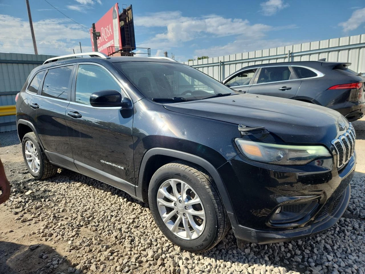 Jeep Cherokee LATITUDE, снимка 3 - Автомобили и джипове - 53872750