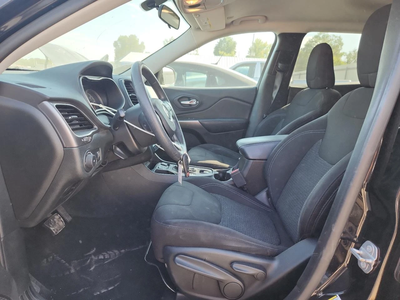 Jeep Cherokee LATITUDE, снимка 7 - Автомобили и джипове - 53872750