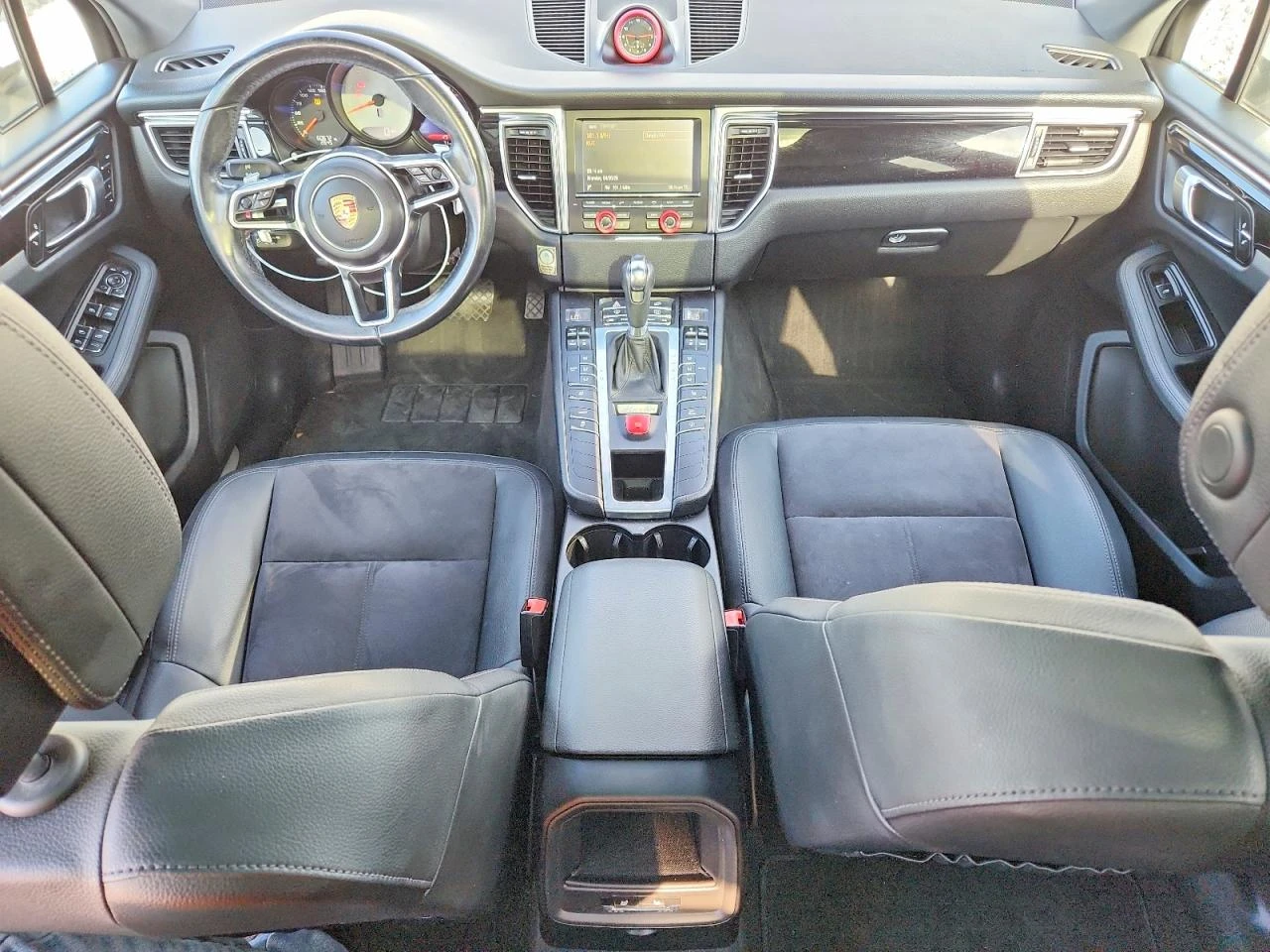 Porsche Macan S* ПАНОРАМА, снимка 8 - Автомобили и джипове - 54515998