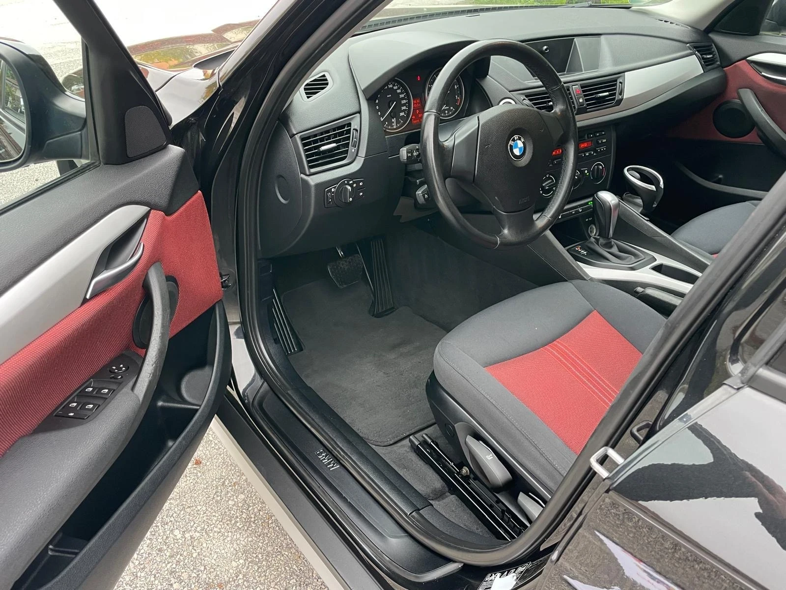 BMW X1 2.5i 218�.�. Xdrive  | Mobile.bg � ����������� 9