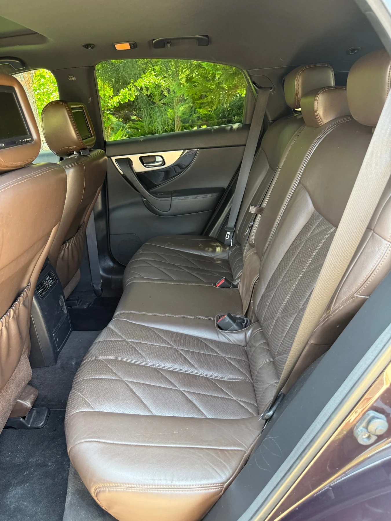 Infiniti Fx 30 d S Обдухване/Камера/Lane Assist, снимка 12 - Автомобили и джипове - 55153598
