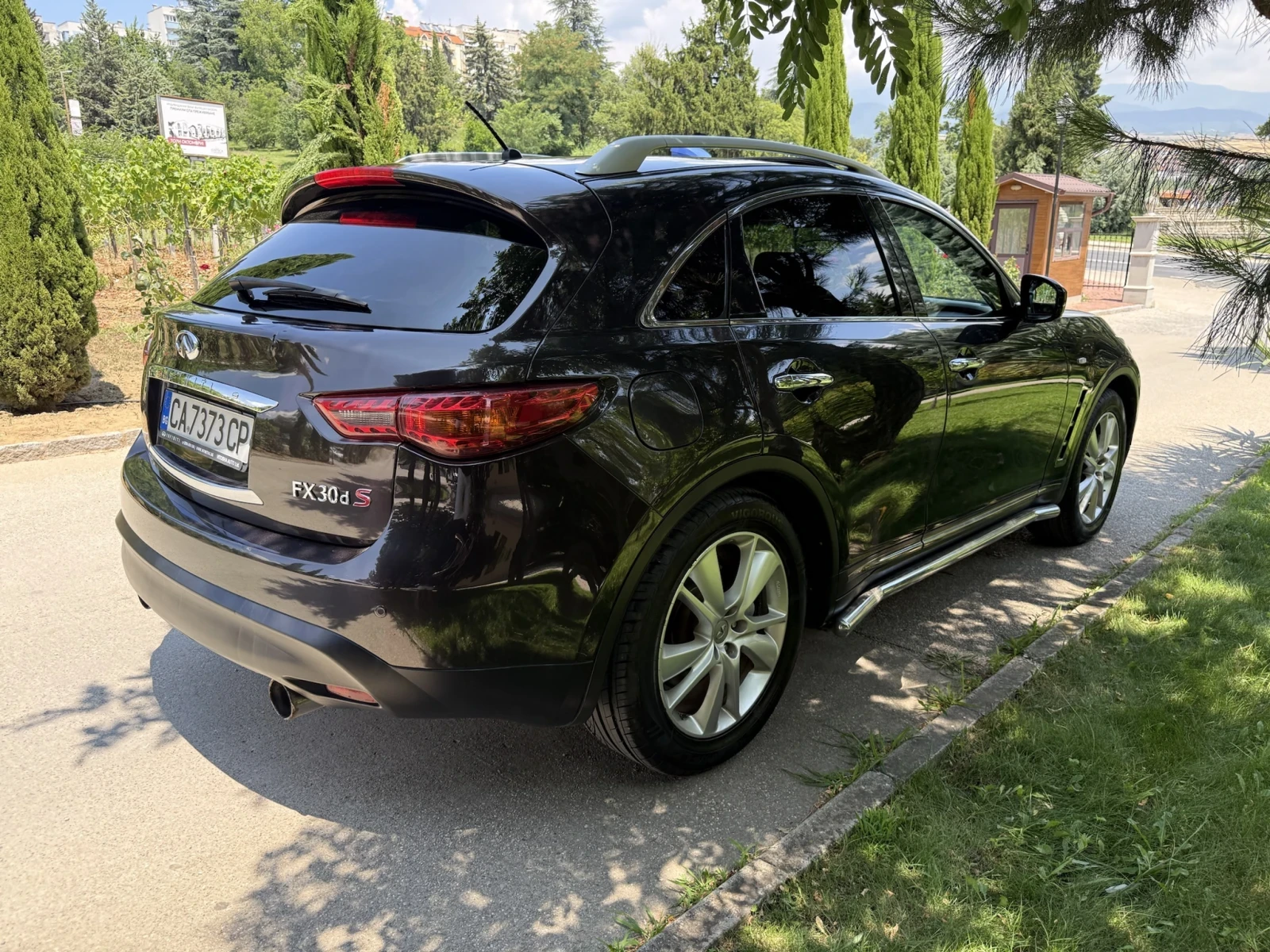 Infiniti Fx 30 d S Обдухване/Камера/Lane Assist, снимка 8 - Автомобили и джипове - 55153598
