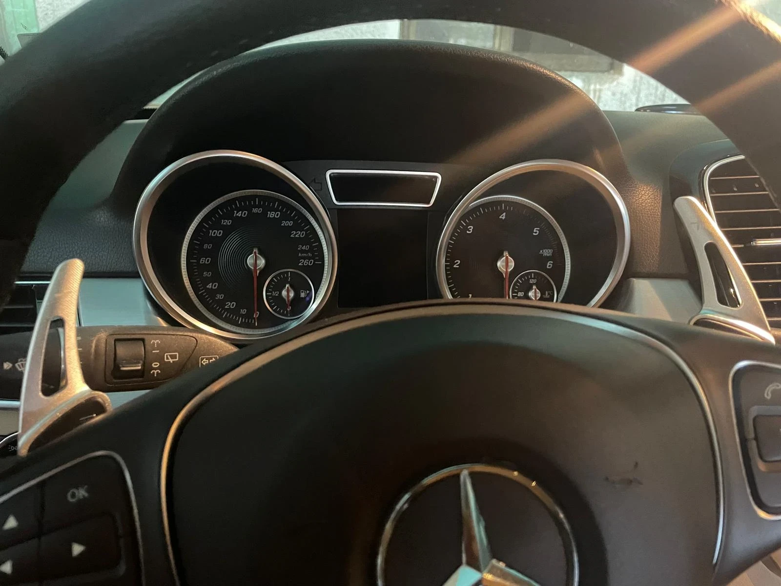 Mercedes-Benz GLE 250, снимка 15 - Автомобили и джипове - 55197776