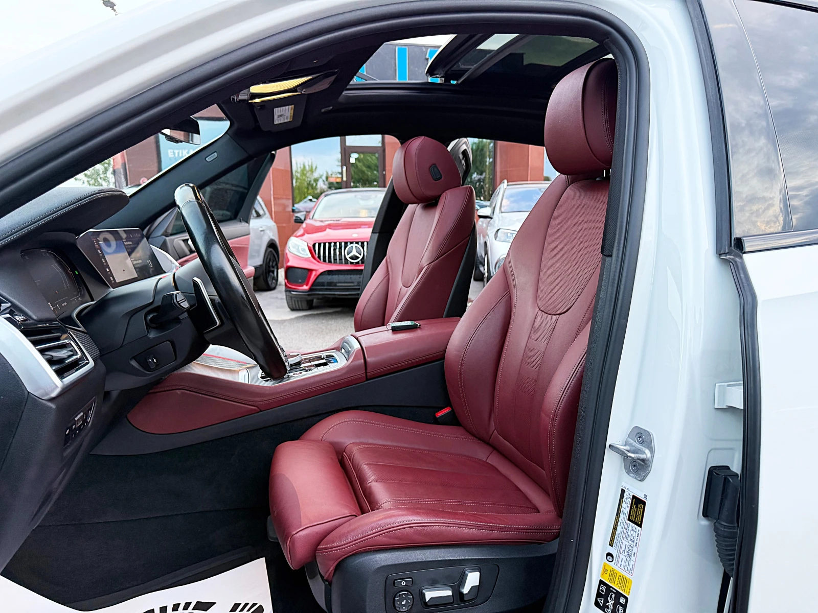BMW X6 4.0i-M58-DISTRONIK-HEAD UP-VAKUM-PANORAMA-, снимка 8 - Автомобили и джипове - 55668996