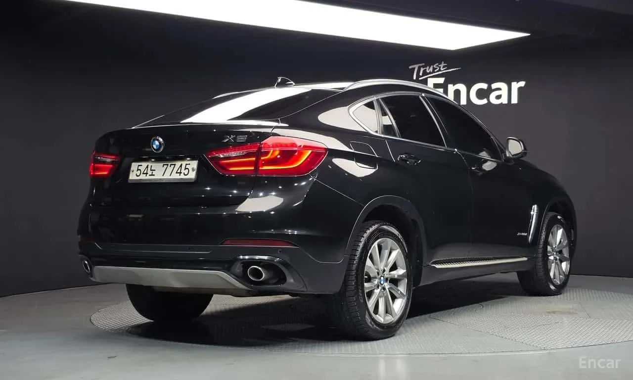 BMW X6 XDRIVE30D * ФИКСИРАНА ЦЕНА ДО БЪЛАГАРИЯ* , снимка 2 - Автомобили и джипове - 56295725