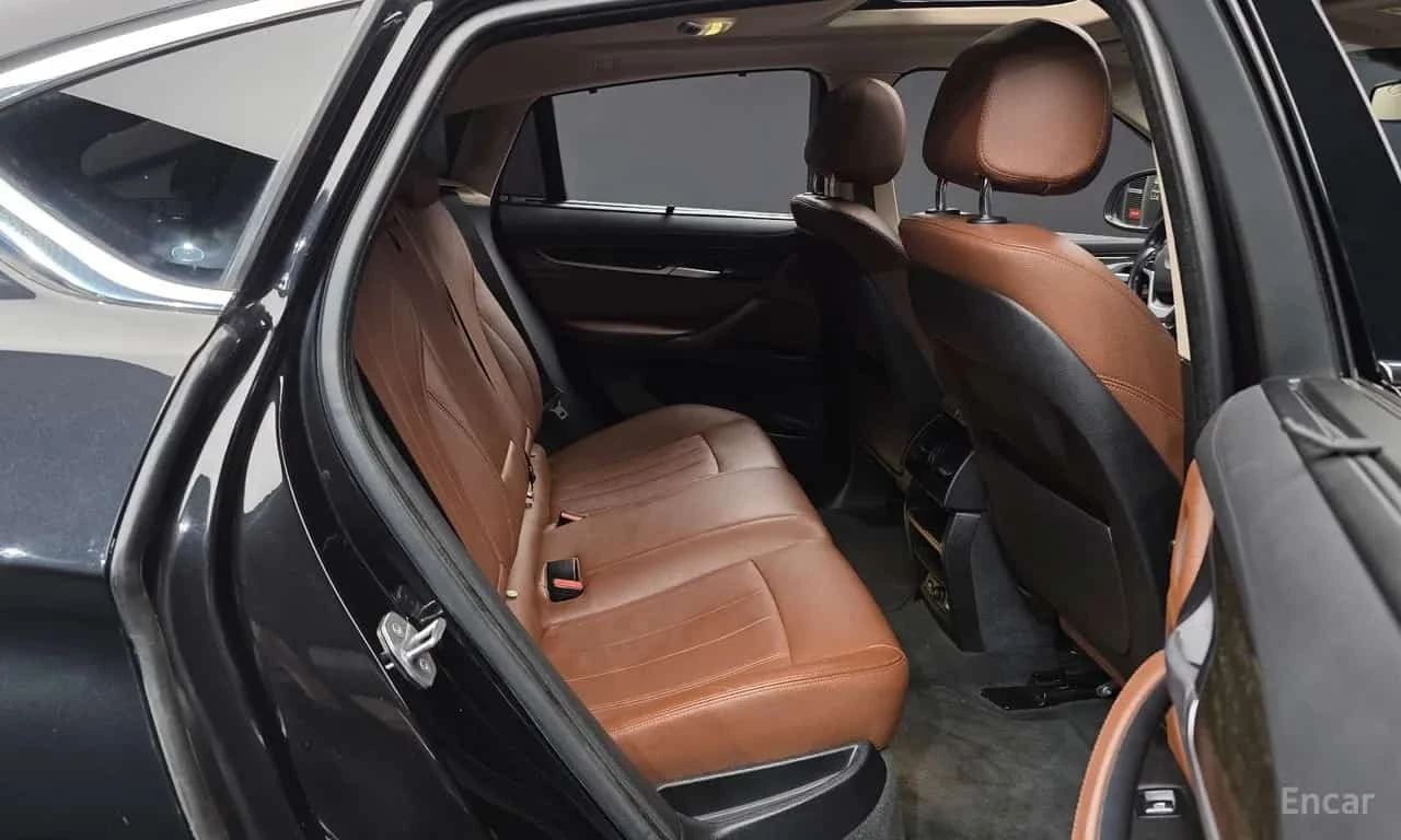BMW X6 XDRIVE30D * ФИКСИРАНА ЦЕНА ДО БЪЛАГАРИЯ* , снимка 16 - Автомобили и джипове - 56295725