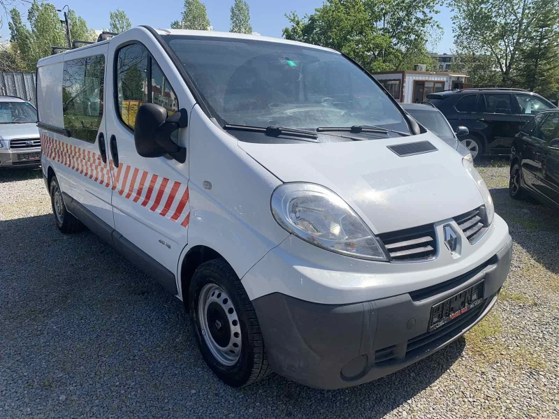 Renault Trafic 2.0/115k.c, снимка 2 - Бусове и автобуси - 50029344