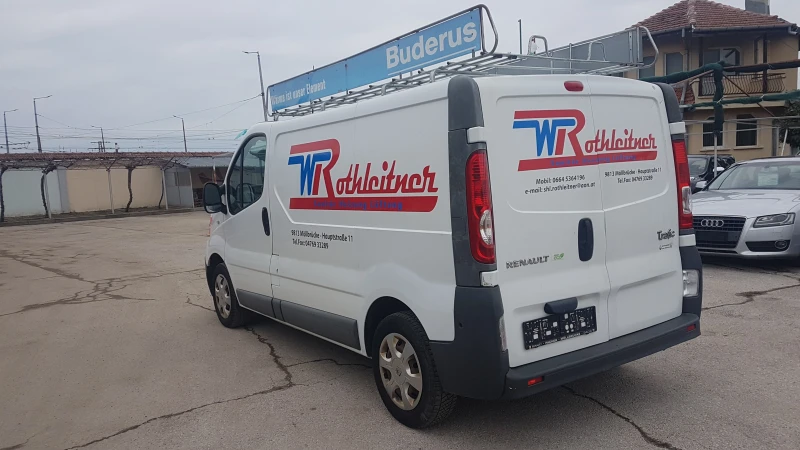 Renault Trafic 2.0 DCI 90кс, снимка 7 - Бусове и автобуси - 53476715
