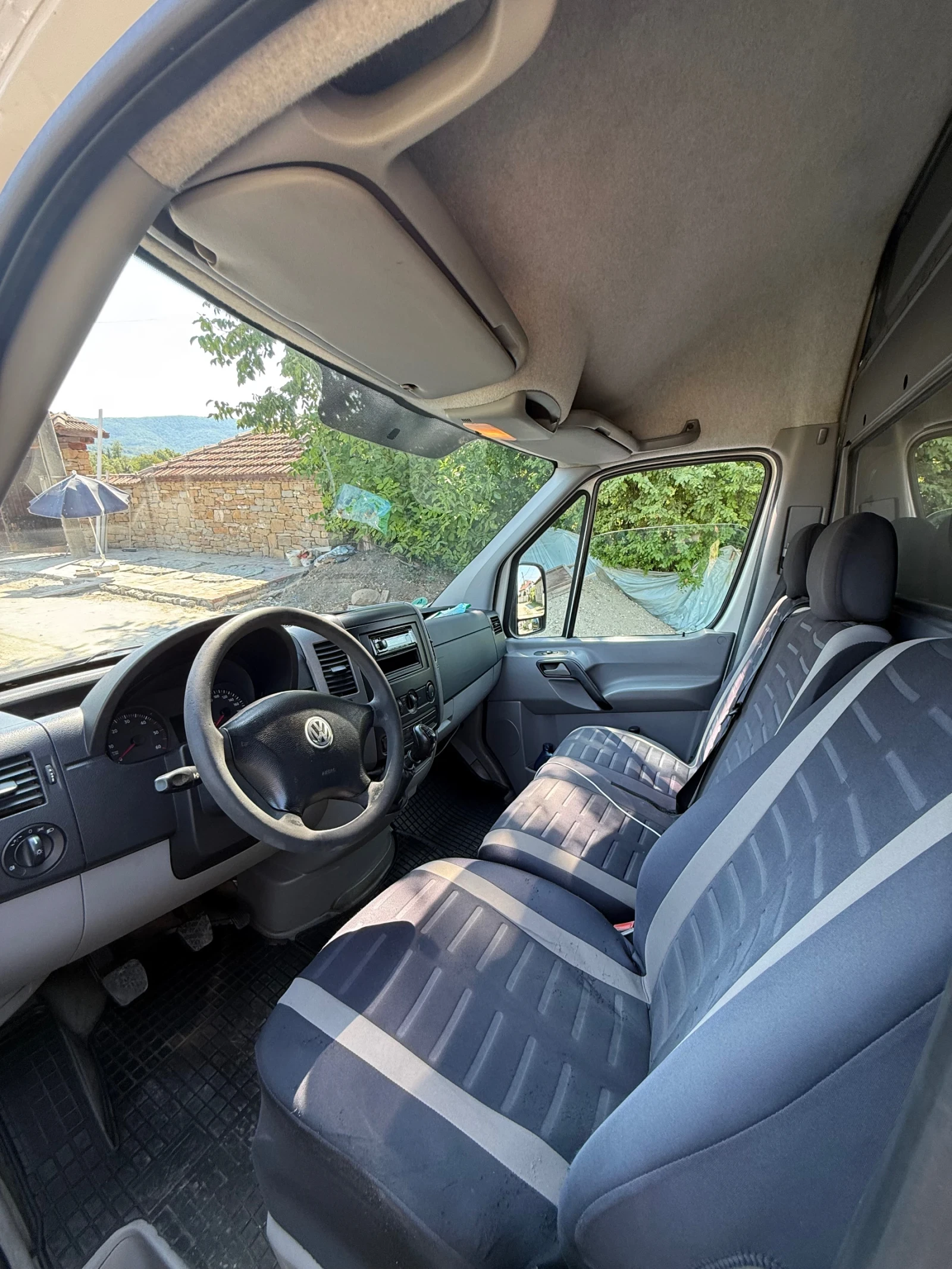 VW Crafter H2L2 2.5 109 12/2009 Нов внос от Германия, снимка 8 - Бусове и автобуси - 55687880