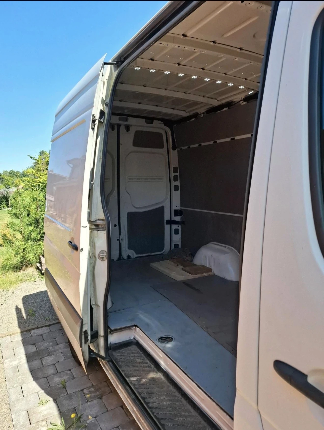 VW Crafter H2L2 2.5 109 12/2009 Нов внос от Германия, снимка 13 - Бусове и автобуси - 55687880