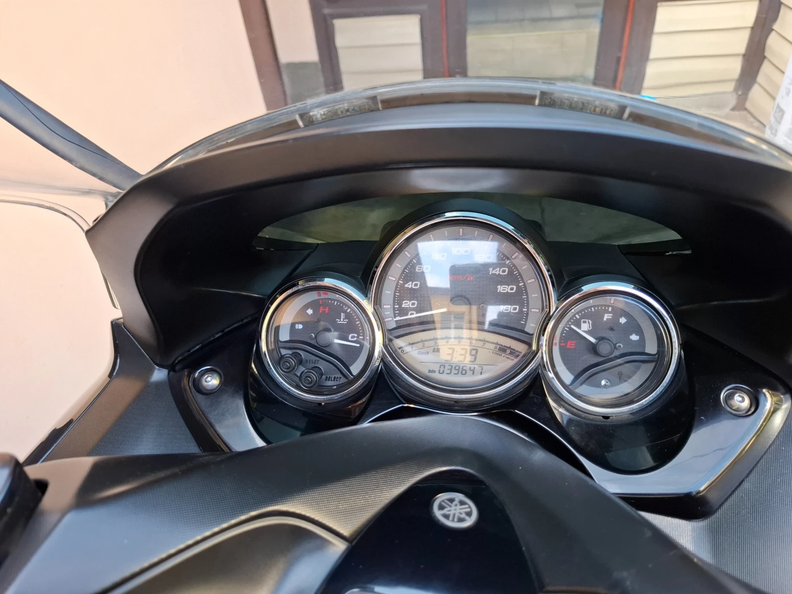Yamaha T-max  - изображение 5
