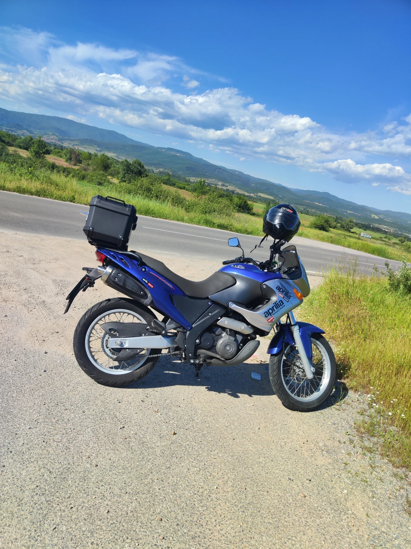 Aprilia Pegaso Aprilia pegaso 650 i.