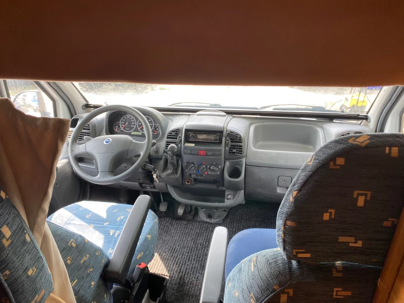 Кемпер Weinsberg Швейцария, снимка 13 - Каравани и кемпери - 50356389