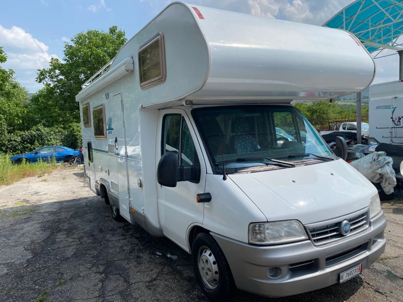 Кемпер Weinsberg Швейцария, снимка 3 - Каравани и кемпери - 50356389