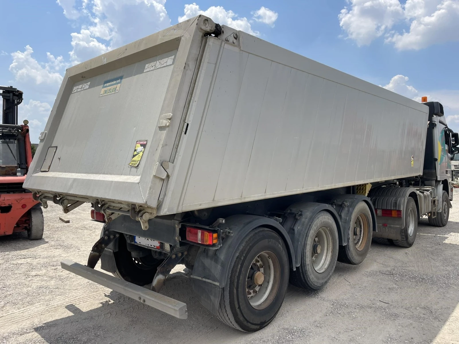 Полуремарке KEMPF 30 КУБИКА | Mobile.bg — изображение 1