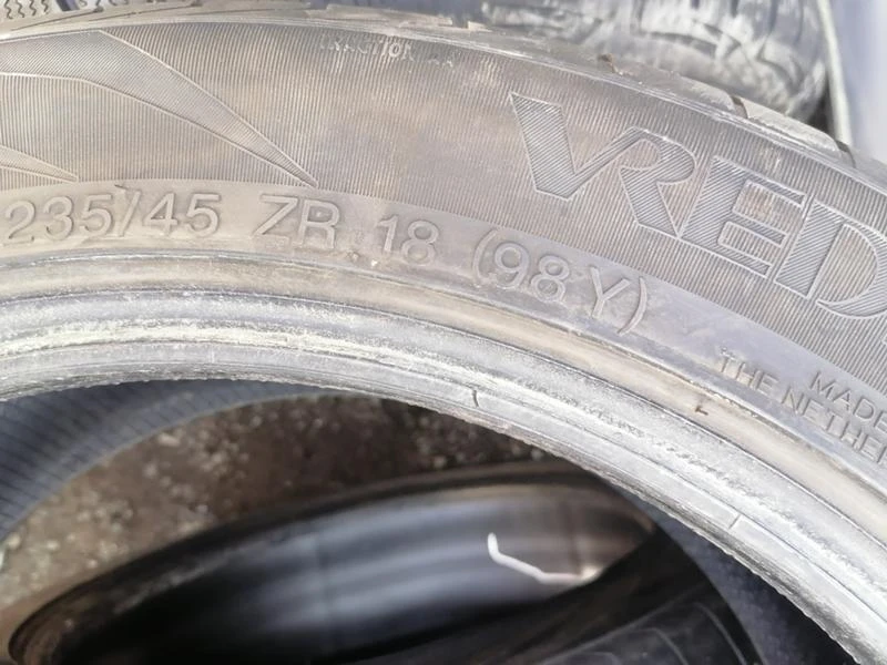 Гуми Летни 235/45R18, снимка 12 - Гуми и джанти - 32080151