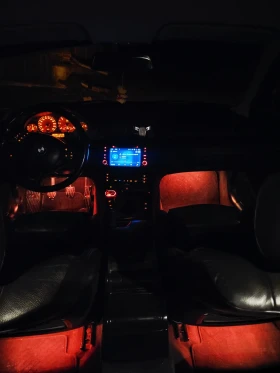 BMW 330, снимка 16