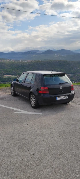 VW Golf 2.3 V5 190 коня, снимка 2