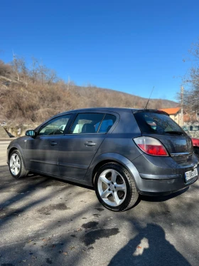 Opel Astra 1.8 Бензин/Газ, снимка 2