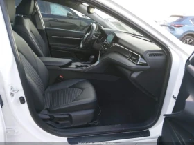 Toyota Camry SE - 17329 € / 33892.58 лв. - 35305650 7