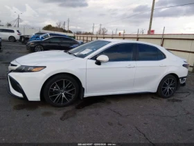 Toyota Camry SE - 17329 € / 33892.58 лв. - 35305650 14