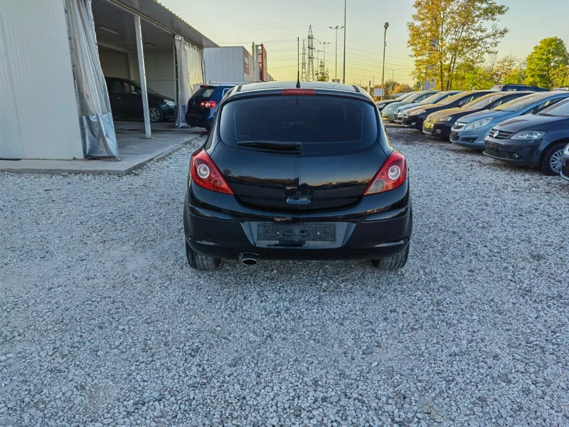 Opel Corsa 1.2i *BRC*UNIKAT*, снимка 6 - Автомобили и джипове - 38506294