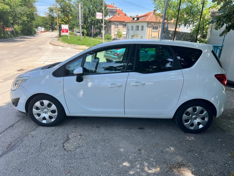 Opel Meriva 1.7d, снимка 11 - Автомобили и джипове - 46071793