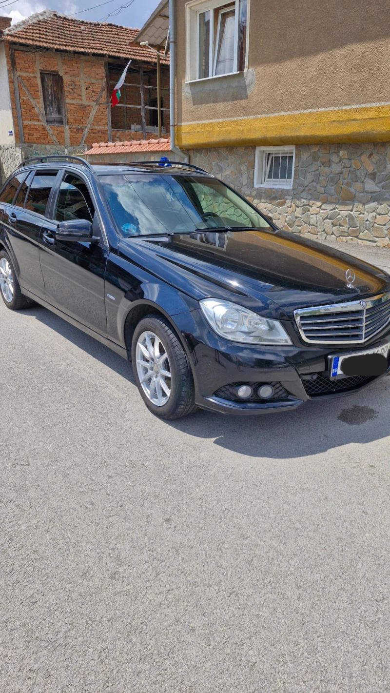 Mercedes-Benz C 200 2.2 CDI, снимка 2 - Автомобили и джипове - 46671953