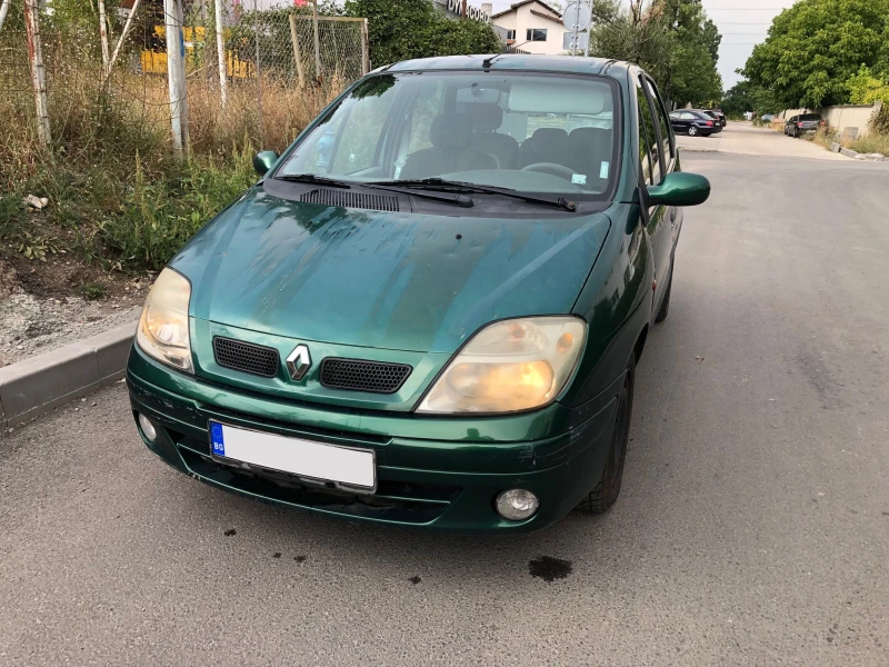 Renault Scenic, снимка 4 - Автомобили и джипове - 46927695