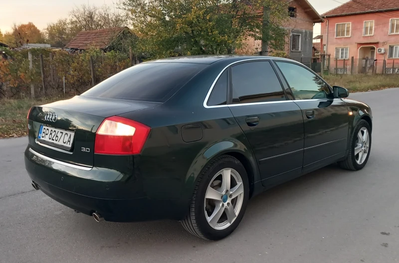 Audi A4 3, 0 V6 Газов инжекцион., снимка 2 - Автомобили и джипове - 47884829