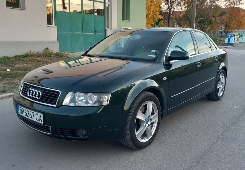 Audi A4 3, 0 V6 Газов инжекцион., снимка 1 - Автомобили и джипове - 47884829