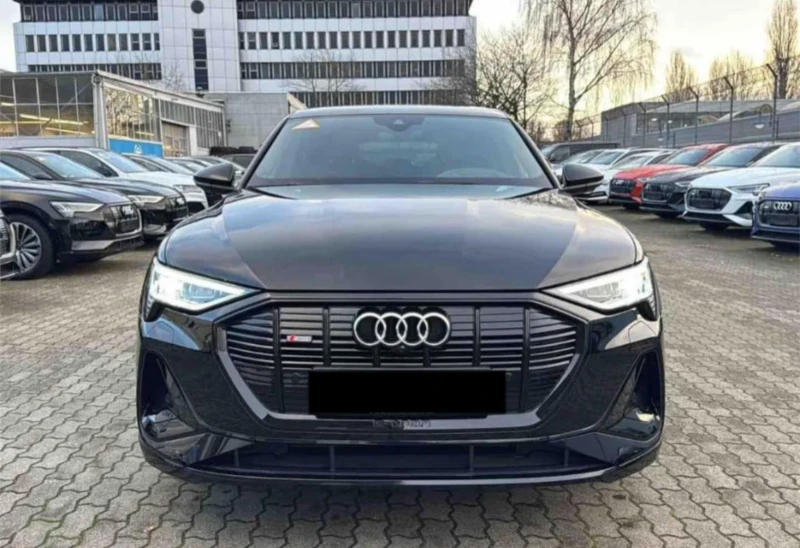 Audi E-Tron Quatro/2?Sline/All black/Hud/Pano/Led/360* , снимка 2 - Автомобили и джипове - 49391783