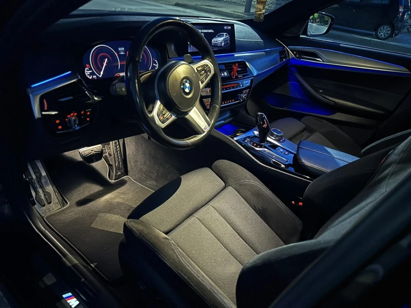 BMW 520 M Pack RWD, снимка 16 - Автомобили и джипове - 52383619