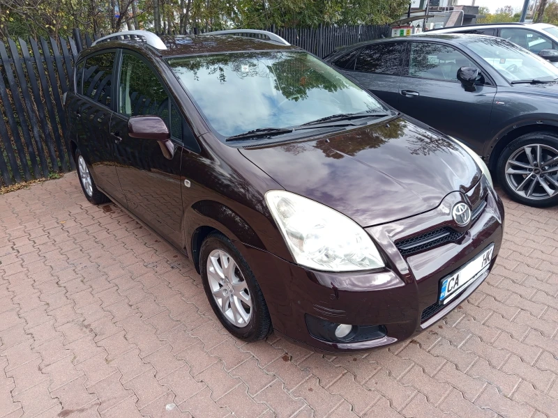 Toyota Corolla verso, снимка 15 - Автомобили и джипове - 52353907