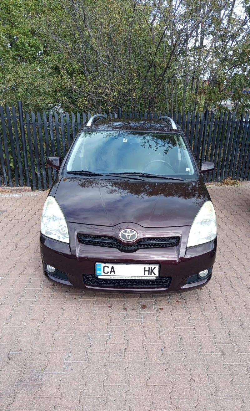 Toyota Corolla verso, снимка 2 - Автомобили и джипове - 52353907
