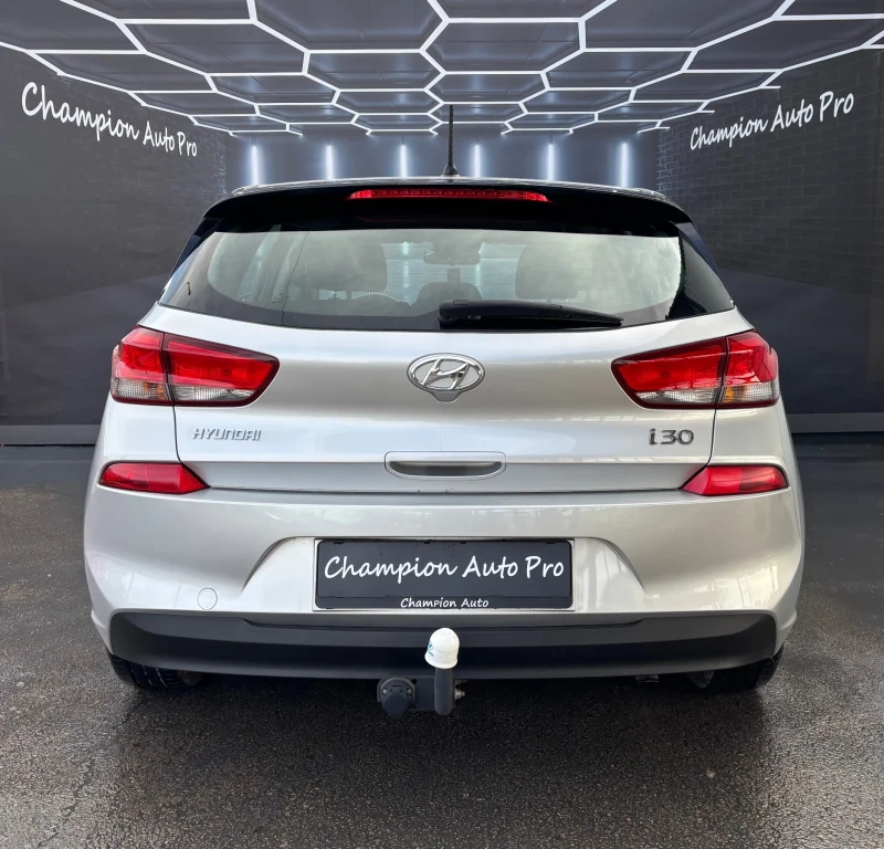 Hyundai I30 1.4I, снимка 5 - Автомобили и джипове - 52535148