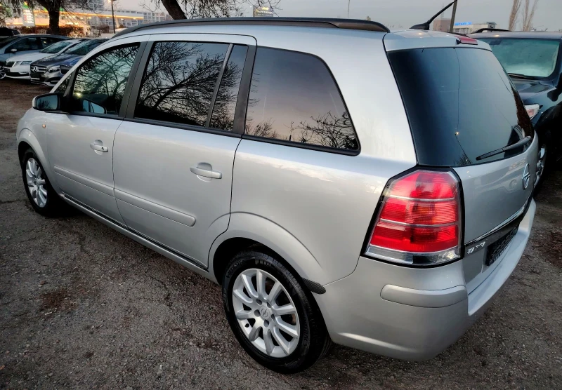 Opel Zafira 1.8i/6+ 1/, снимка 8 - Автомобили и джипове - 52642880