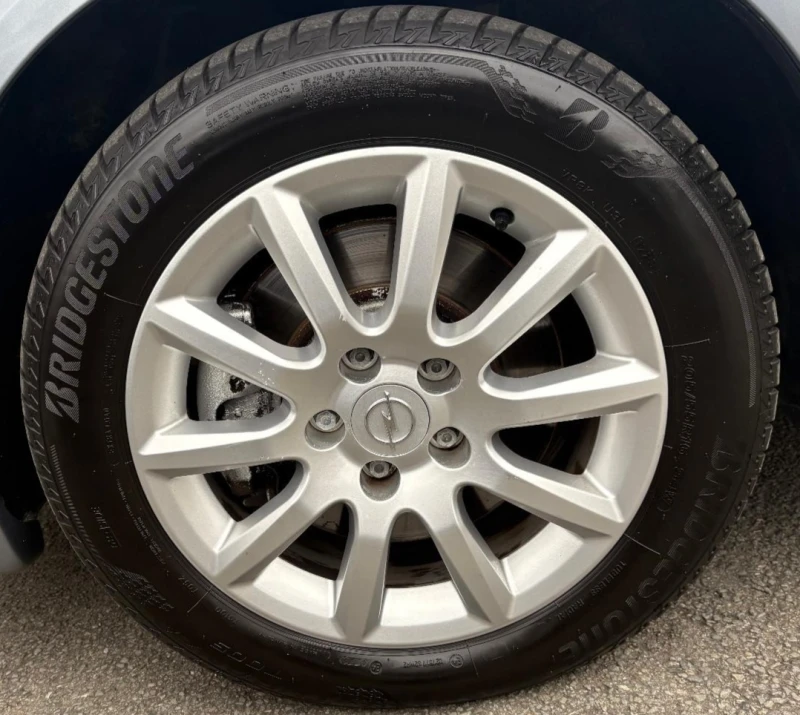 Opel Zafira 1.8i/6+ 1/, снимка 8 - Автомобили и джипове - 52642880