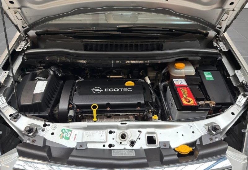 Opel Zafira 1.8i/6+ 1/, снимка 9 - Автомобили и джипове - 52642880