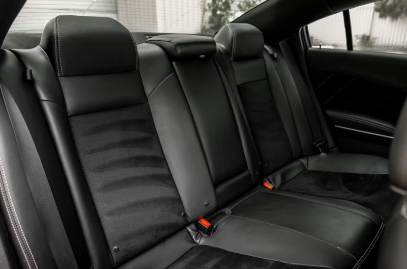 Dodge Charger 6.4 V8 HEMI SRT8, снимка 15 - Автомобили и джипове - 52948520