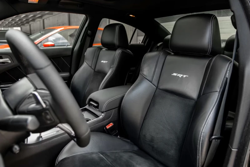 Dodge Charger 6.4 V8 HEMI SRT8, снимка 11 - Автомобили и джипове - 52948520