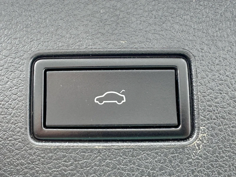 VW Passat GTE, снимка 11 - Автомобили и джипове - 53416244