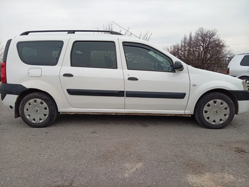 Dacia Logan 1.6MPI, снимка 3 - Автомобили и джипове - 53475570